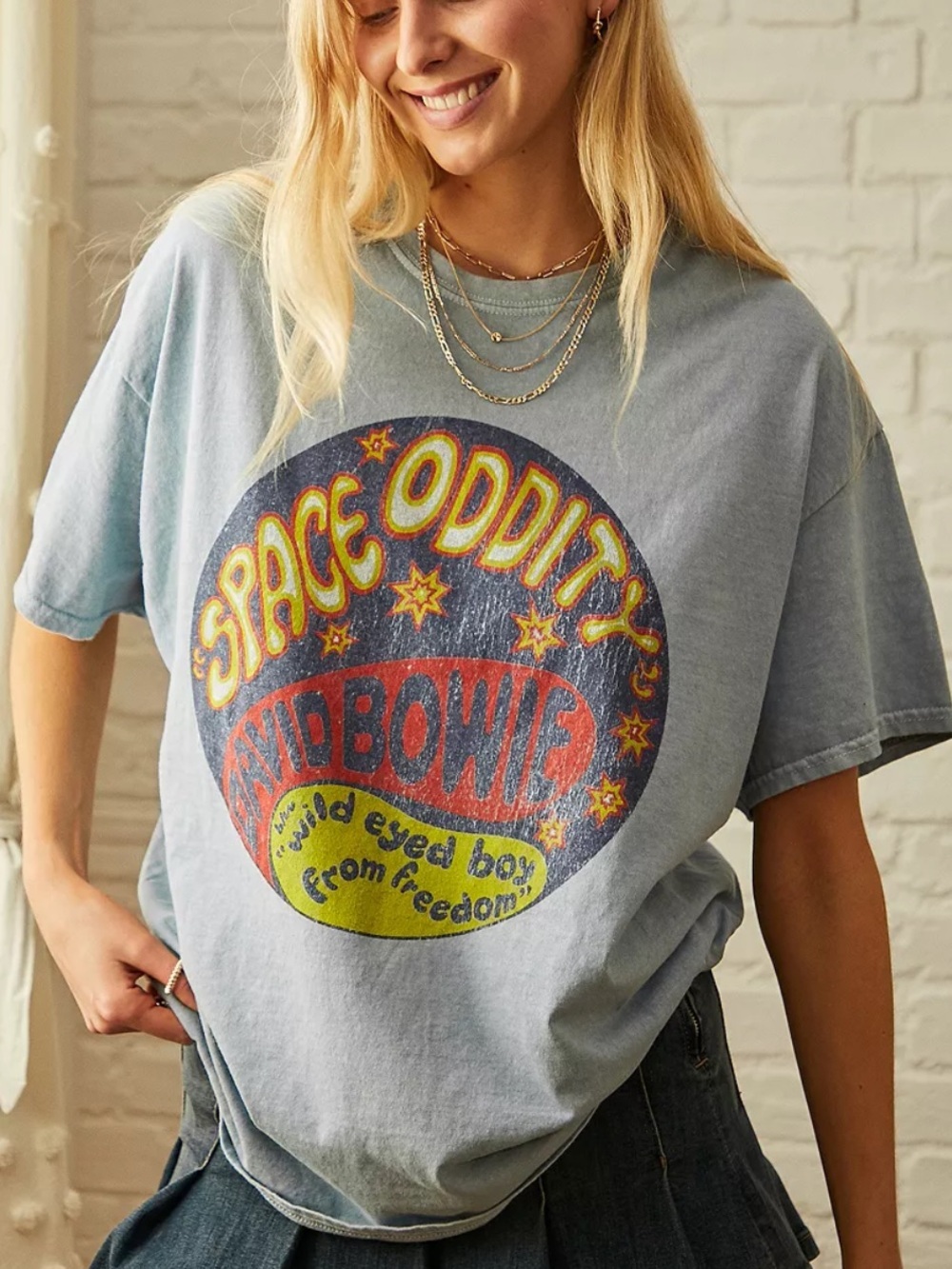 Urban Outfitters Bowie Space Oddity David Bowie T Shirt Women’s 1XL - Picture 1 of 6